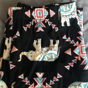 Elephant leggings! Super soft like lularoe